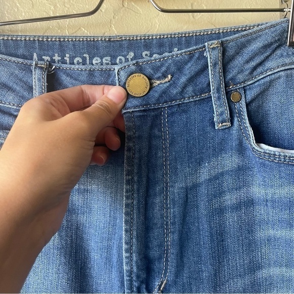 Articles of Society Flare High Rise Jeans - Picture 3 of 6